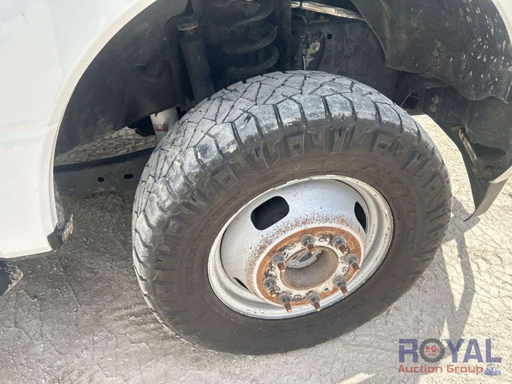 2019-ford-f350-image-45