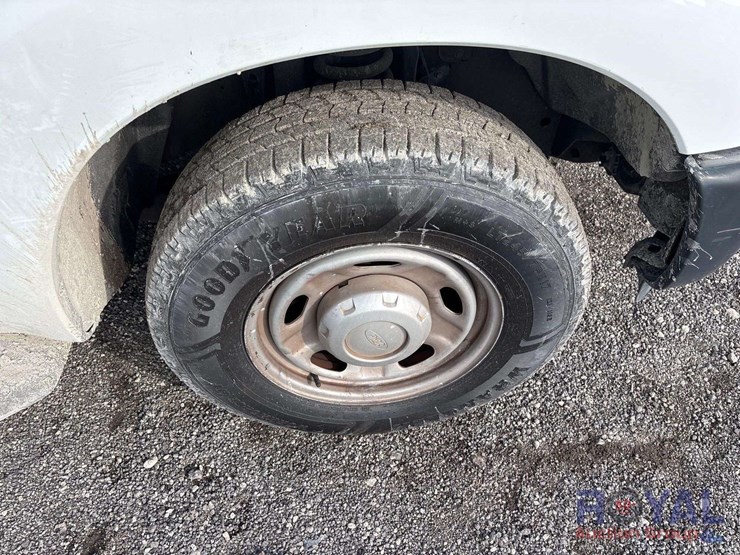 2014-ford-f250-image-27