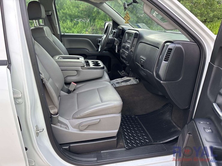 2016-chevrolet-silverado-1500-image-21