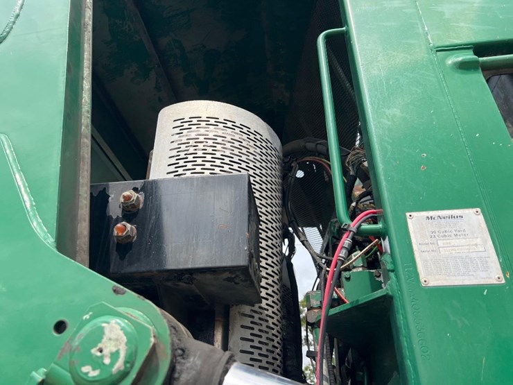 2012-mack-leu613-image-15