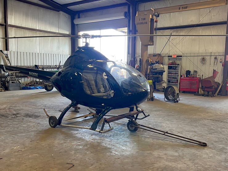 rotorway-exec-162f-helicopter-with-custom-enclosed-trailer-image-51