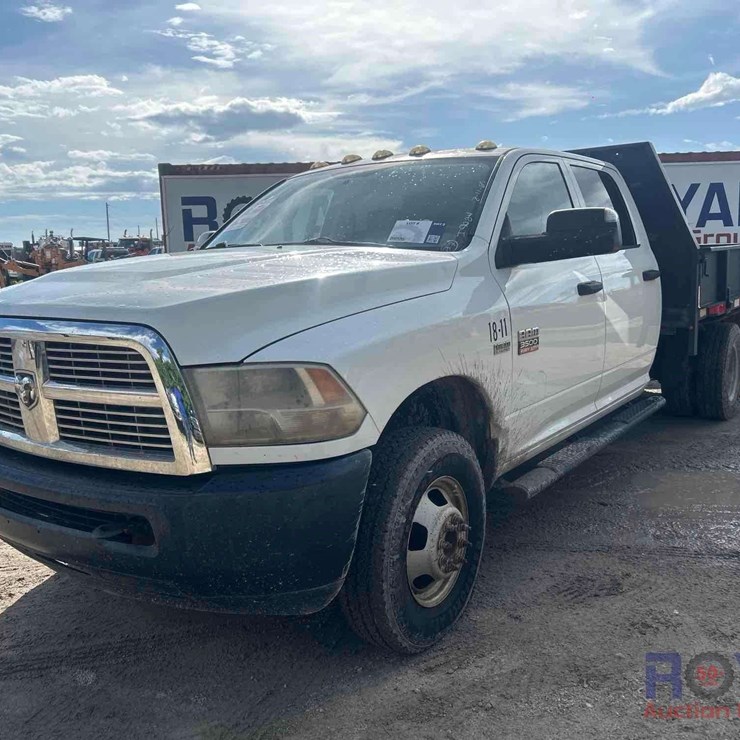 2012 Ram 3500 Crew Cab S/A Mason Dump Truck