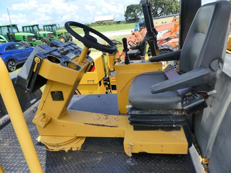 caterpillar-ps-150c-image-11