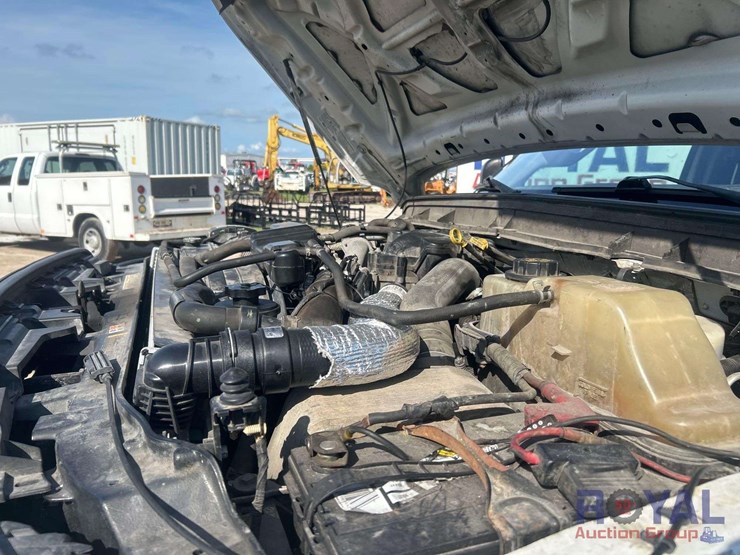 2014-ford-f450-image-15