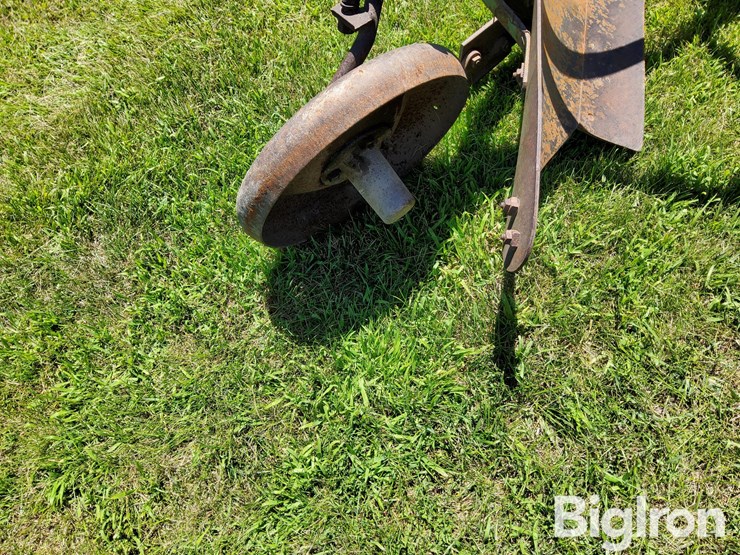 john-deere-44-image-18
