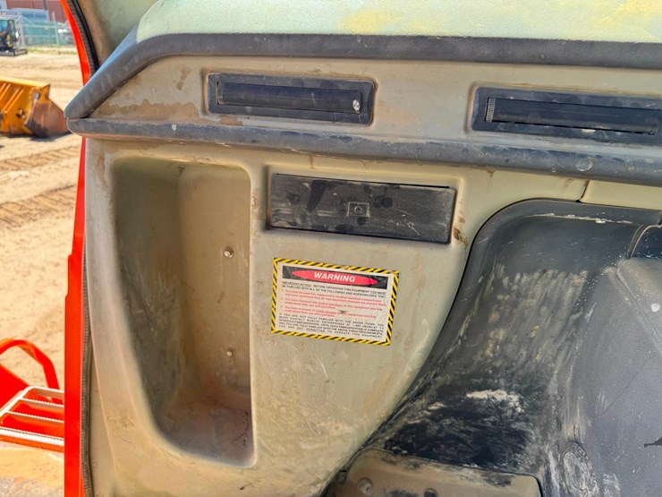 2014-doosan-da30-image-56