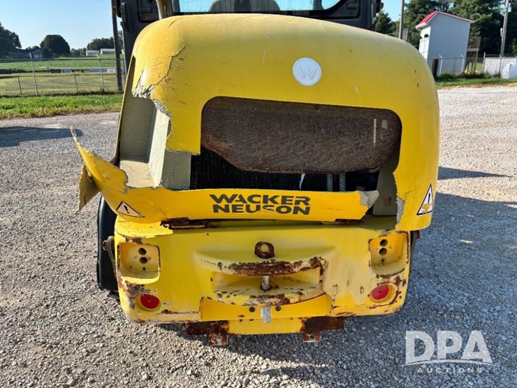 2014-wacker-neuson-wl36-image-37