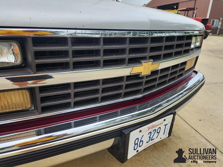 1989-chevrolet-3500-image-11