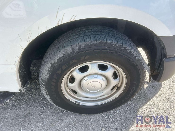 2016-ford-f150-image-30