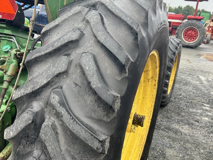 1980-john-deere-2940-image-5