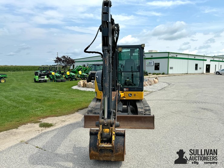 2019-deere-50g-image-2
