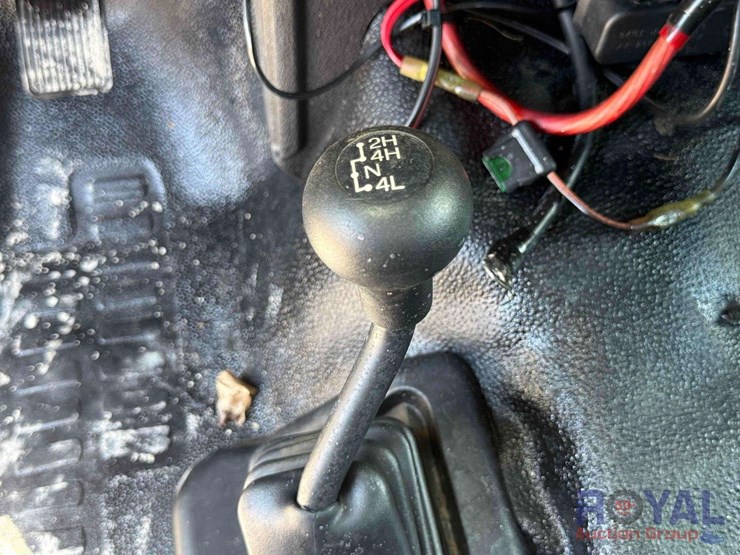 2013-ford-f550-image-58