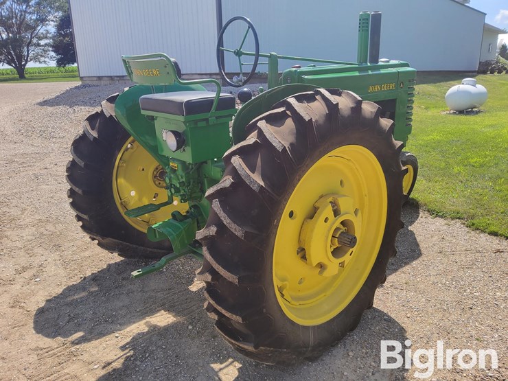 1952-john-deere-a-image-5