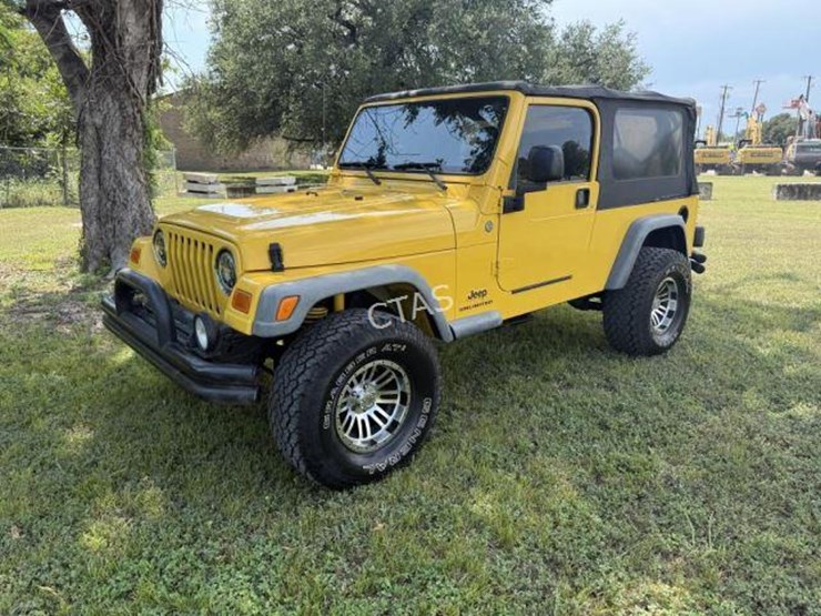 2004-jeep-wrangler-image-1