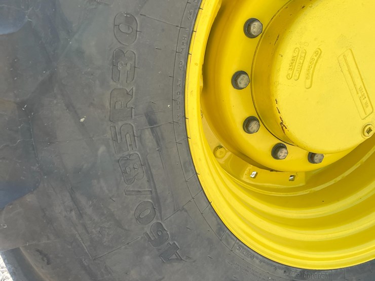 1994-john-deere-4560-image-17