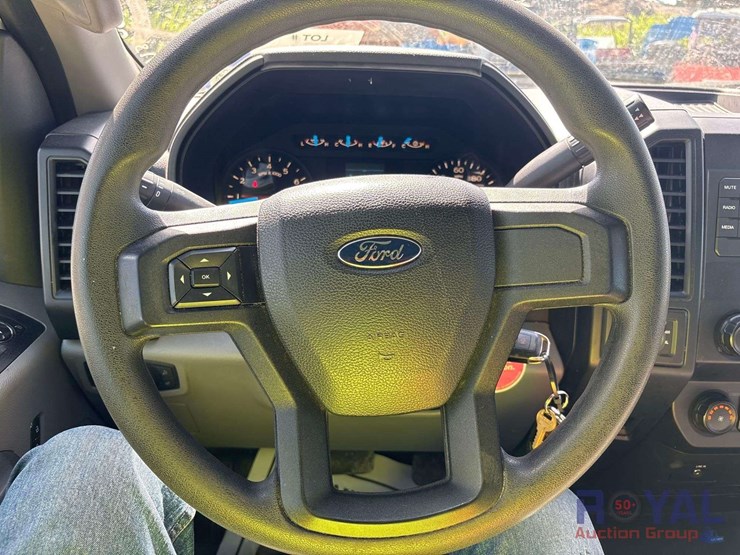 2015-ford-f150-image-13