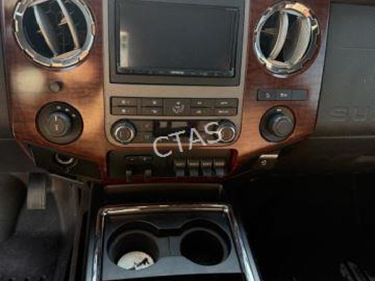 2012-ford-f250-king-ranch-image-18