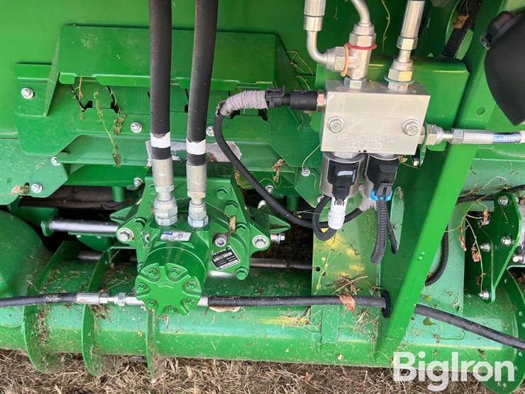 2019-john-deere-740fd-image-19