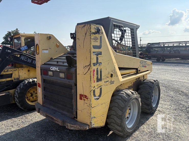 gehl-4835sxt-image-6