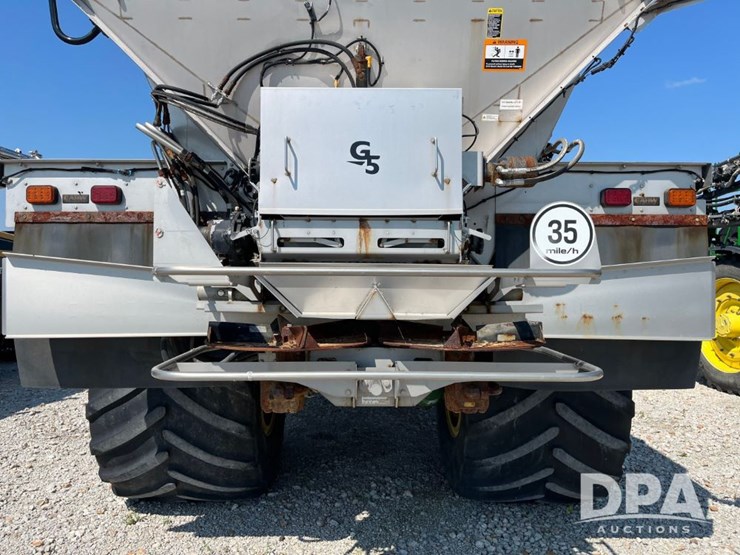 2019-john-deere-f4365-image-44