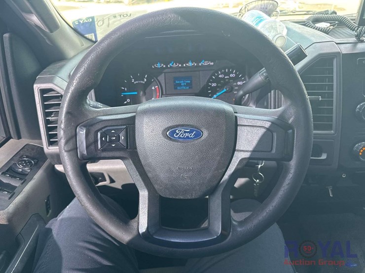 2017-ford-f550-image-13