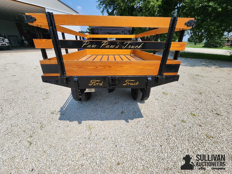 1929-ford-aa-stake-bed-truck-image-17