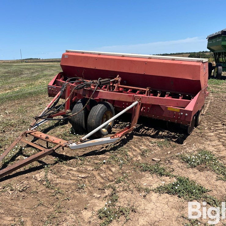INTERNATIONAL 620
