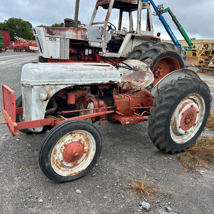 FORD TRACTOR