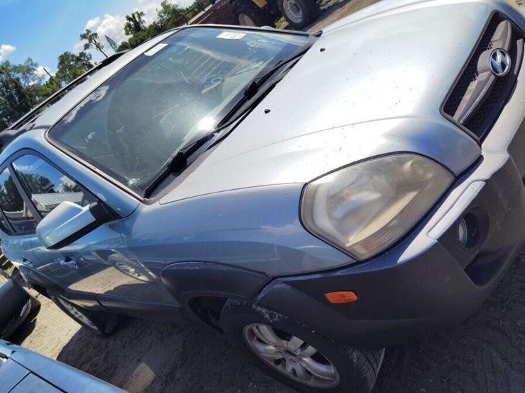 2006-hyundai-tucson-image-3