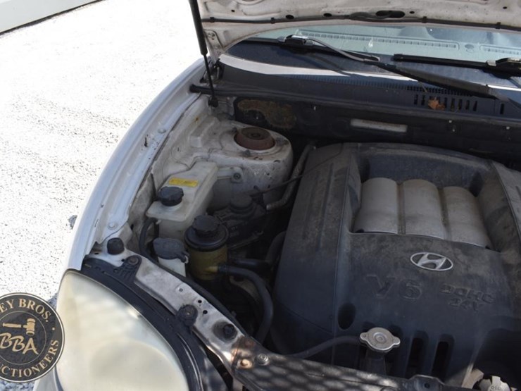 2005-hyundai-santa-fe-image-47