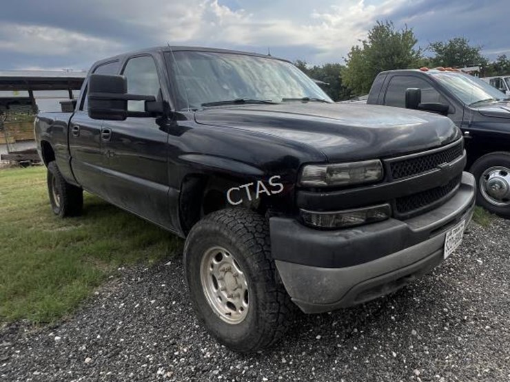 2002-chevrolet-2500-image-3