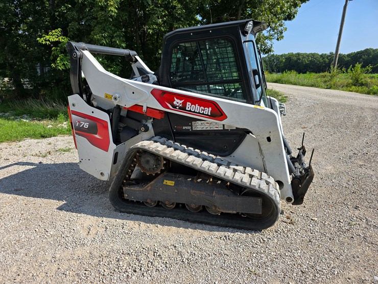 2023-bobcat-t76-image-22