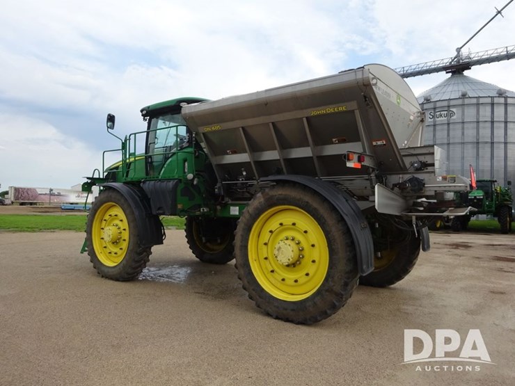 2016-john-deere-r4045-image-35