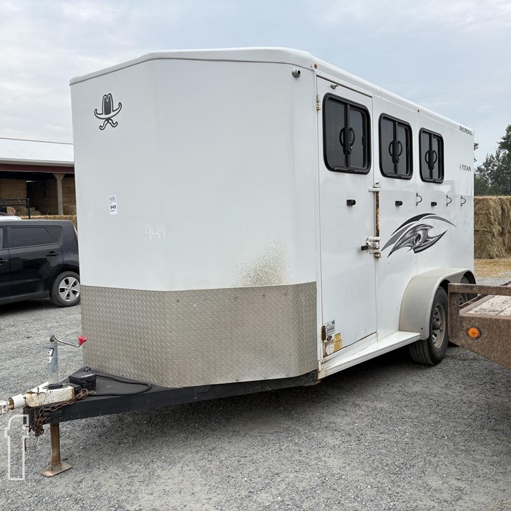 2019 TITAN TRAILER