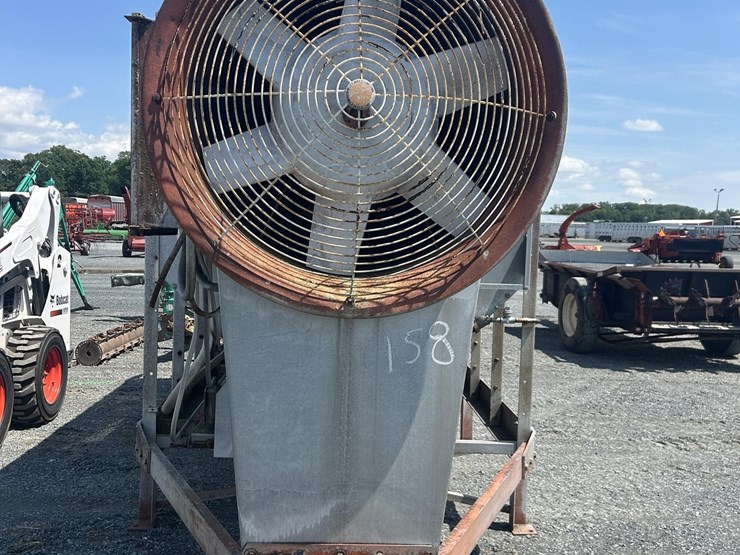 farm-fans-ab12b-image-2