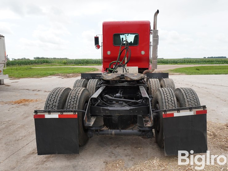 2010-kenworth-t800-image-6