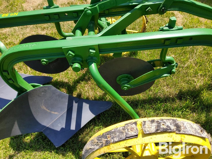 john-deere-52-image-14