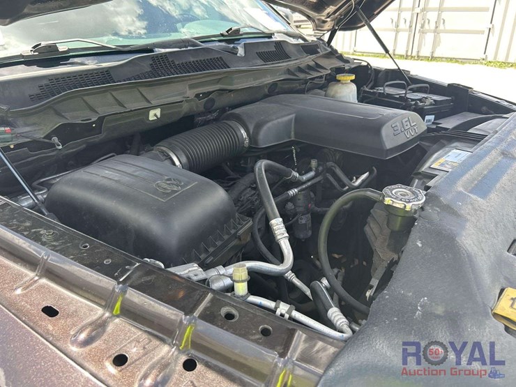 2017-dodge-ram-1500-image-10
