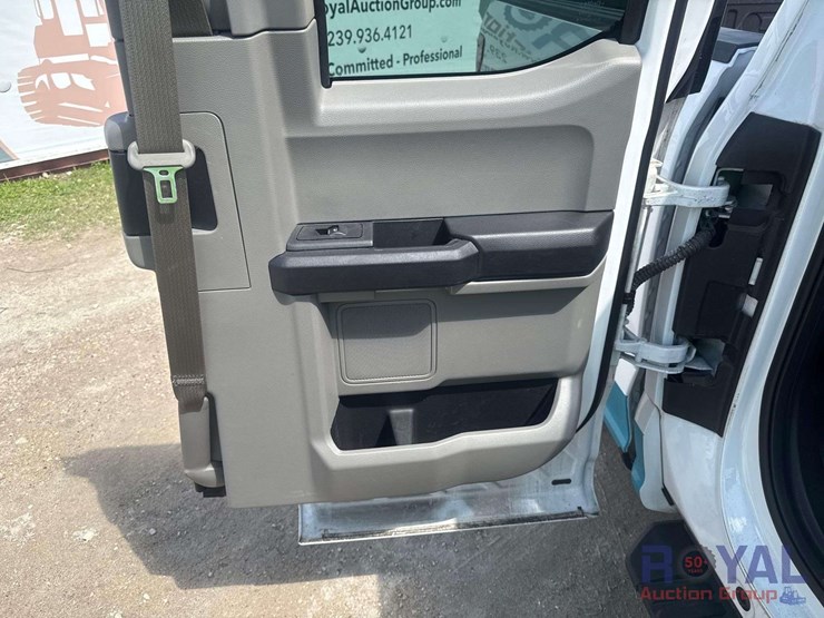 2016-ford-f150-image-23