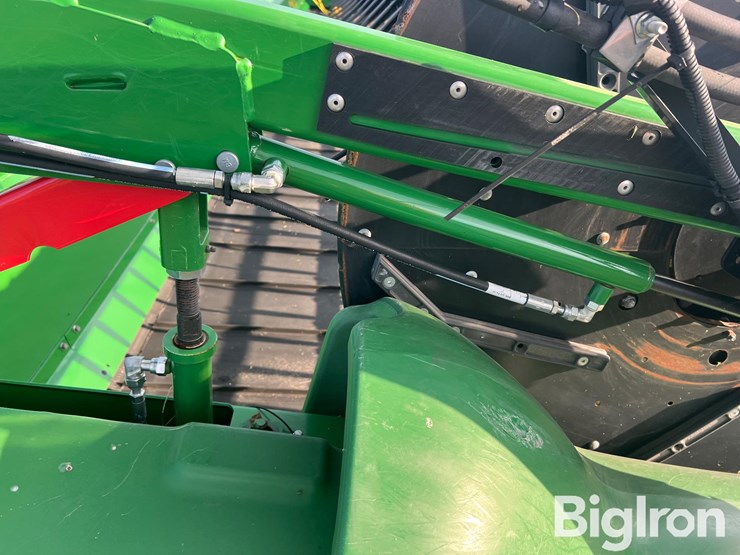 2019-john-deere-740fd-image-13