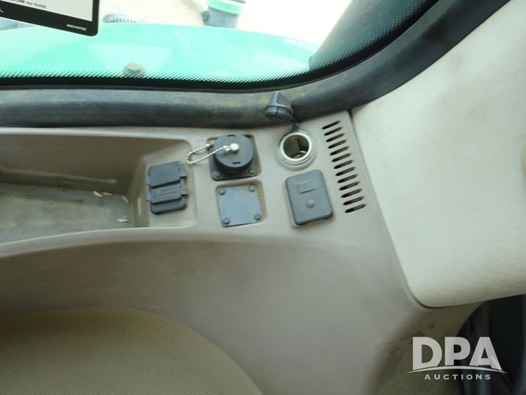 2016-john-deere-r4045-image-99