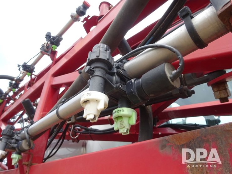 2015-case-ih-patriot-4440-image-60