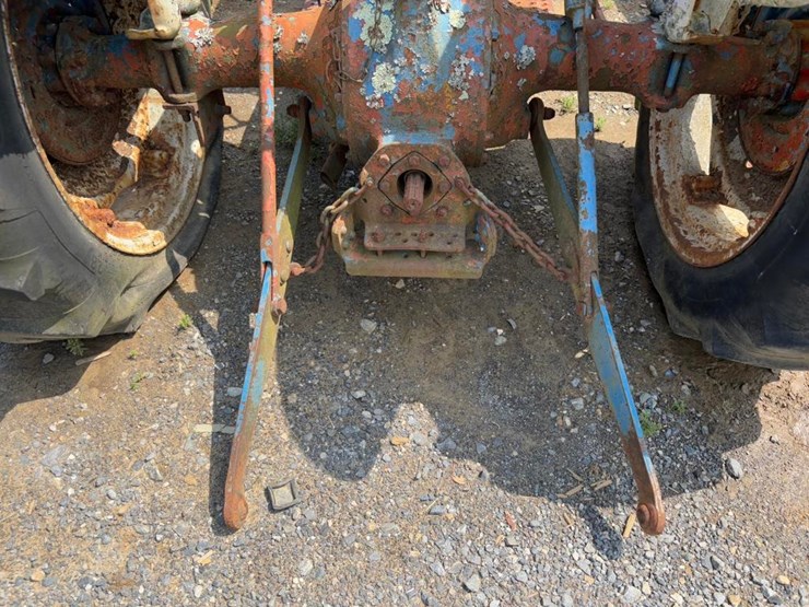 ford-851-image-12