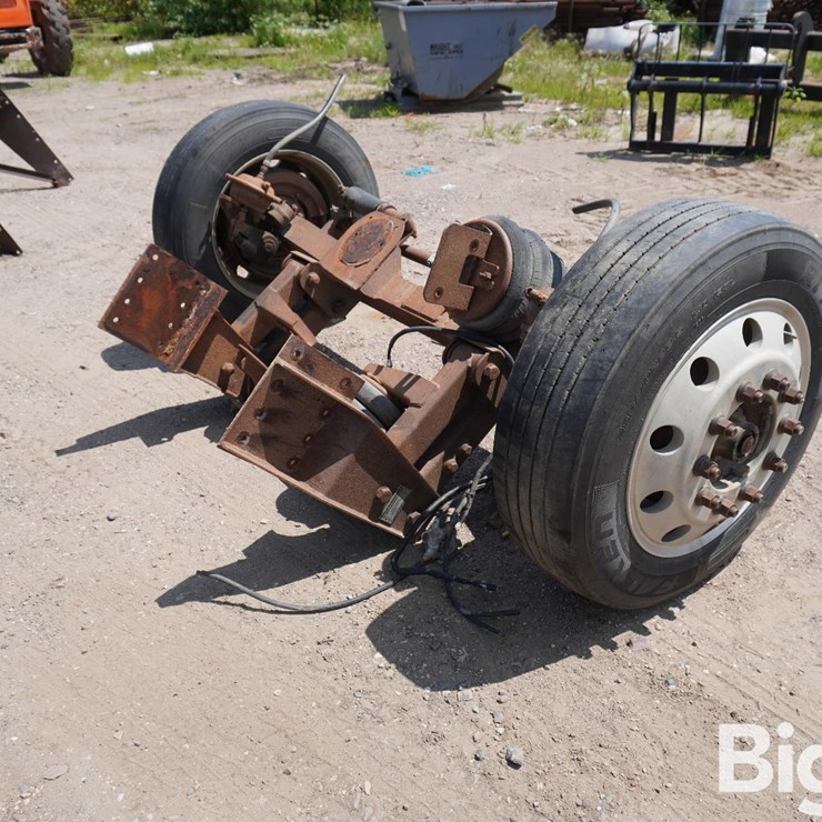Steerable Pusher