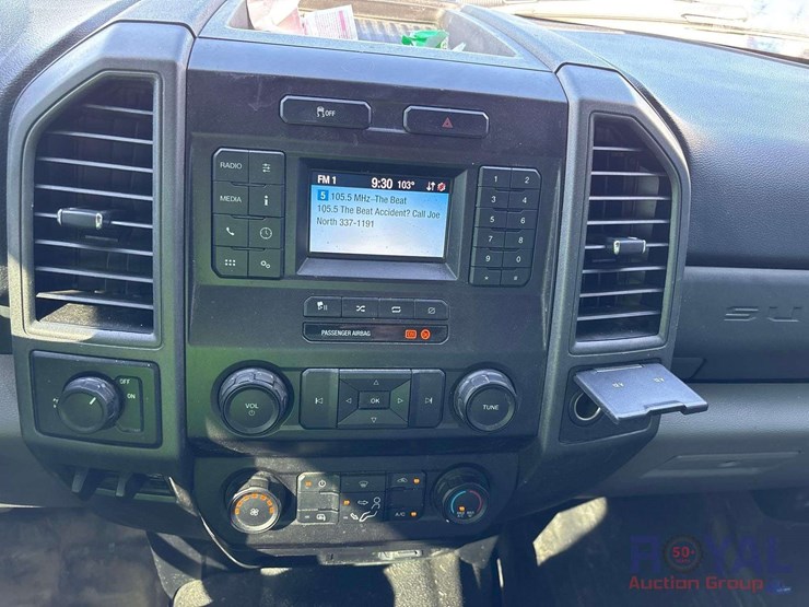 2020-ford-f250-image-10
