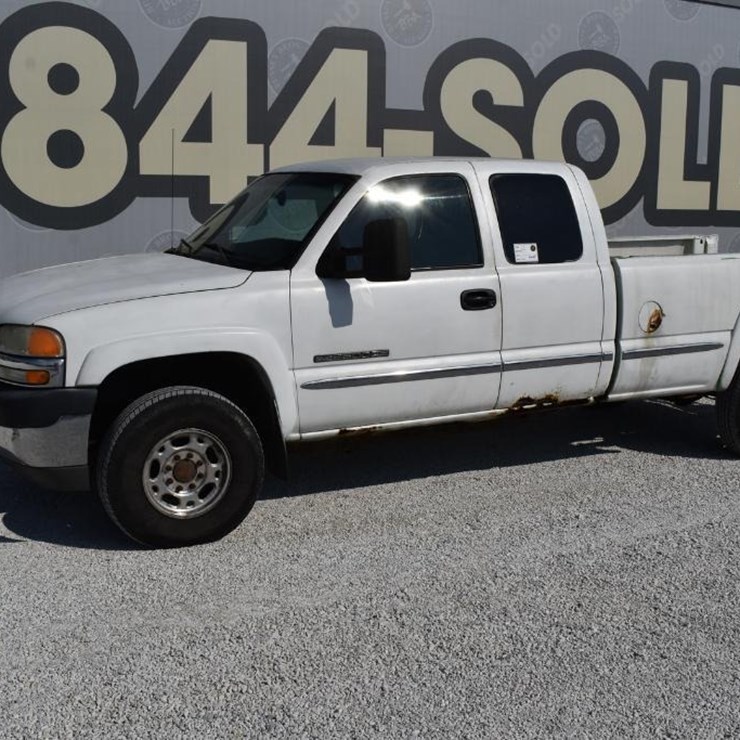 2002 GMC SIERRA 2500HD