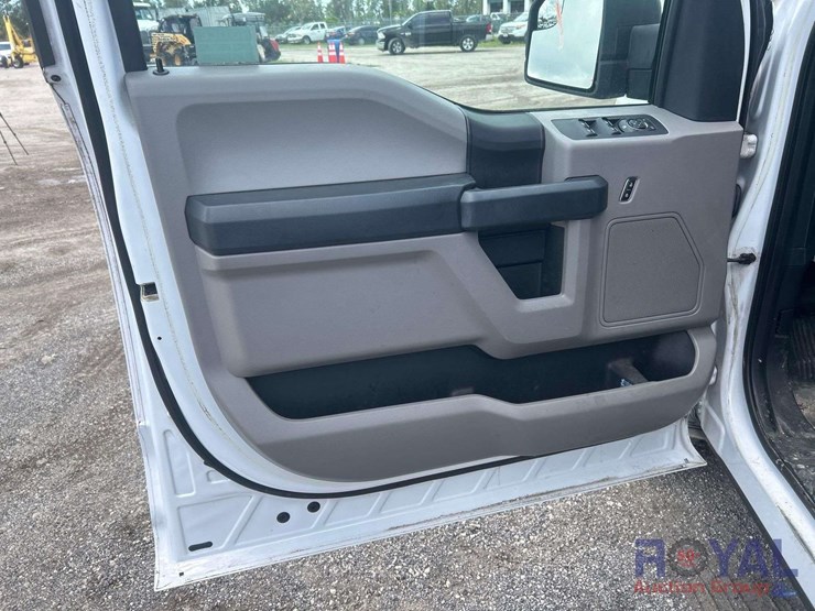 2016-ford-f150-image-6