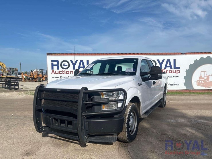 2017-ford-f150-image-1