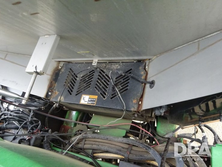 2016-john-deere-r4045-image-69