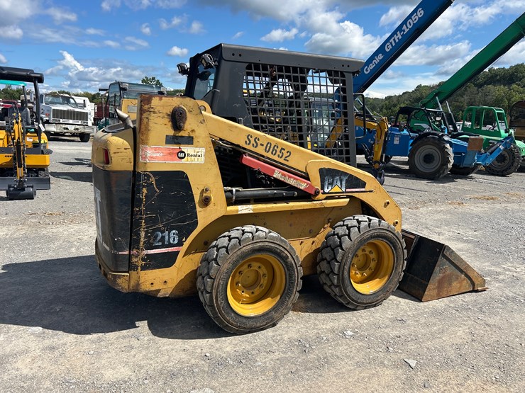 caterpillar-216-image-2